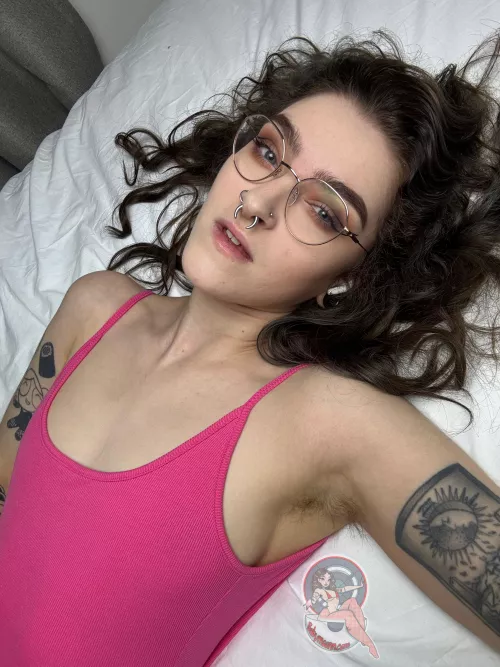 Hairy girls with glasses!