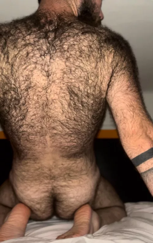 Wanna sit on someone’s face badly 