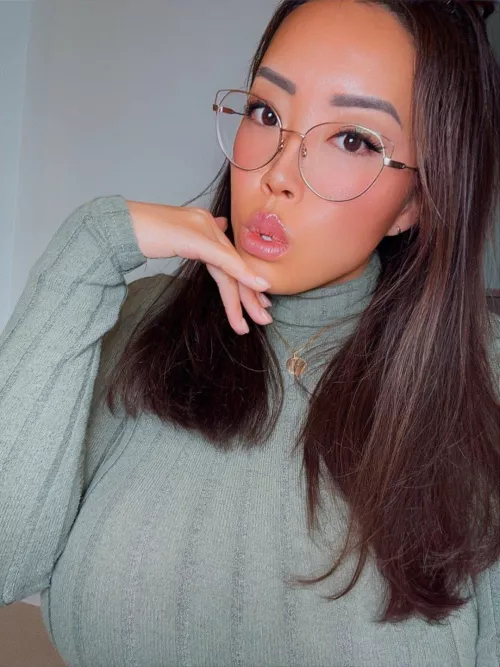 A beautiful selfie to make your day