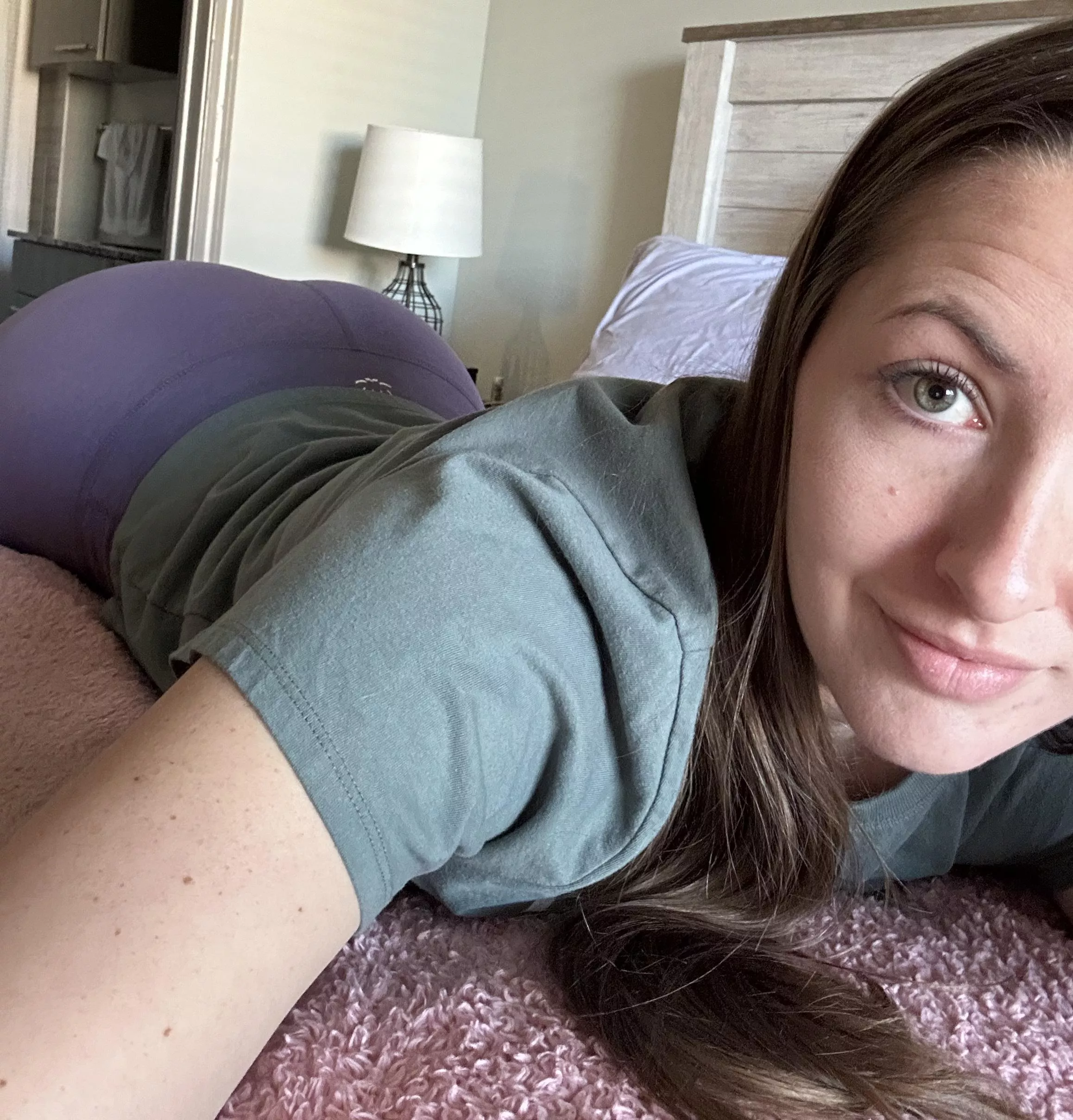 actually put on make up today 👀