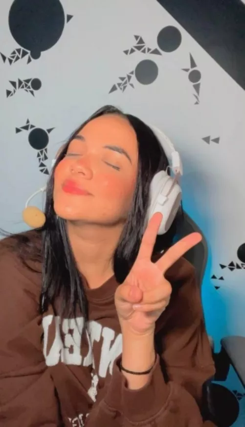 What do you notice first about me?