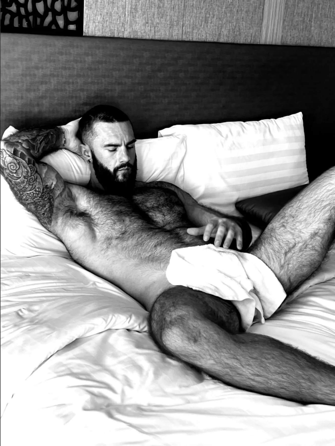 come here and remove the towel