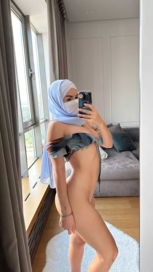 If I send you a selfie like this, what do you say to that ?