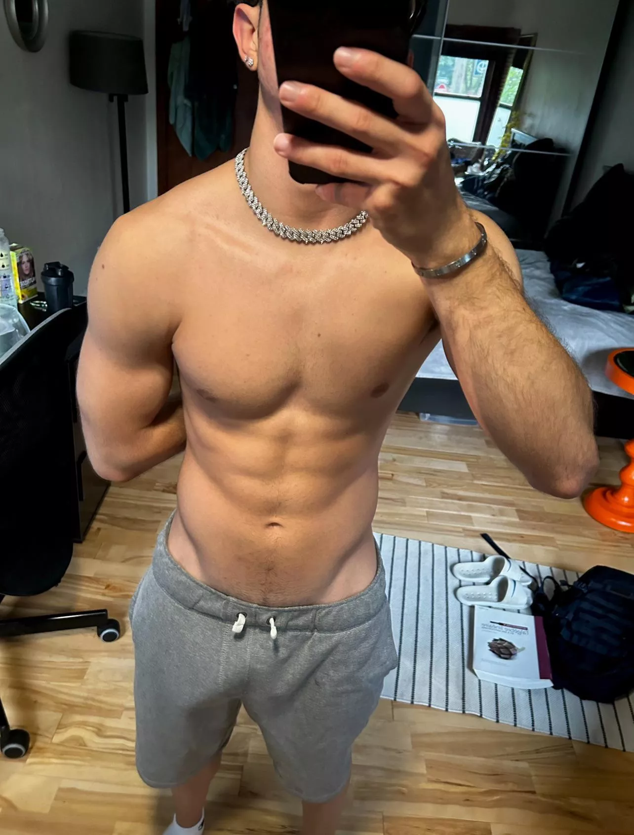 If I send you this, would you come over? (I’m not hard😈)