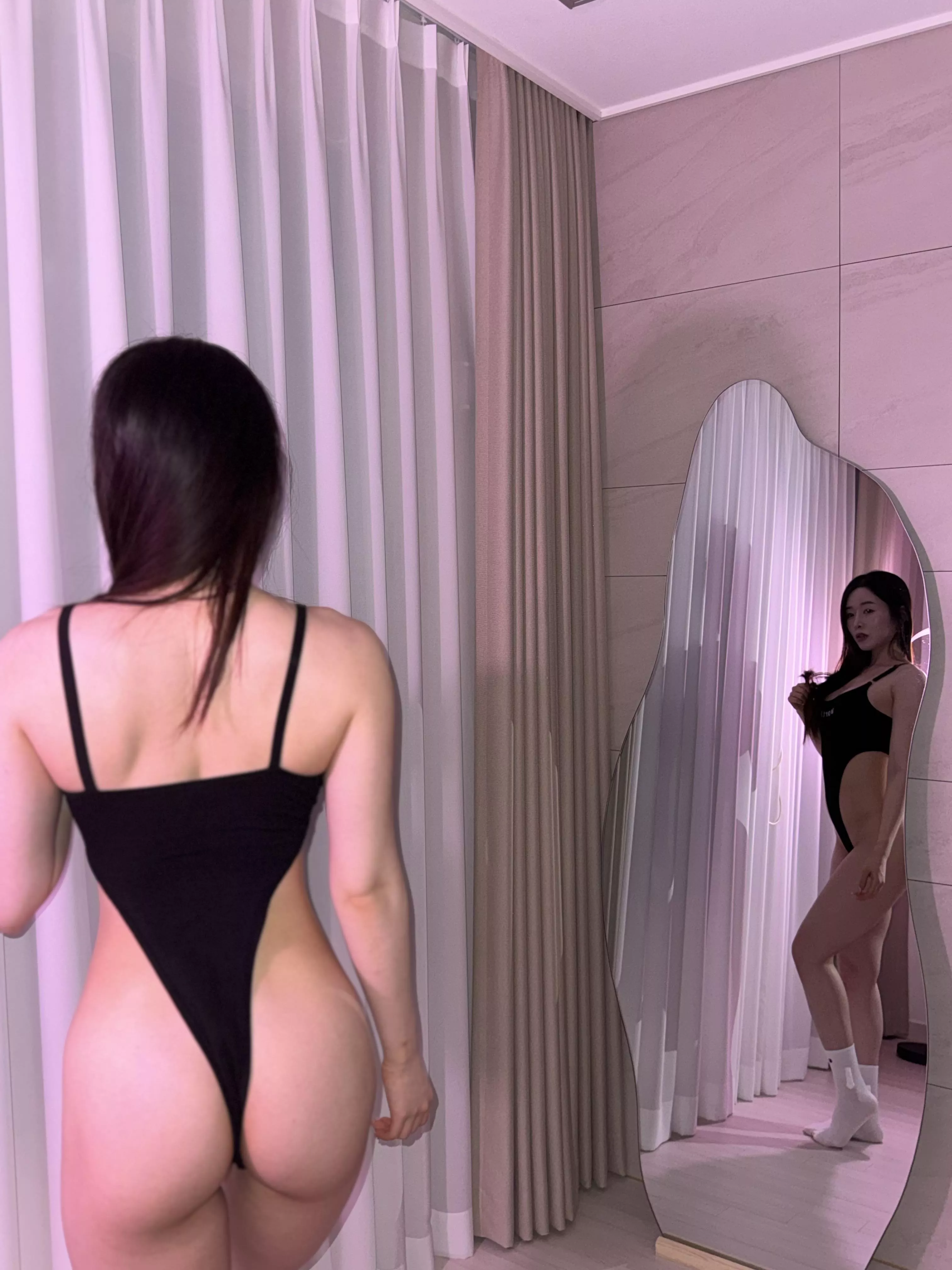 thought black would be a nice pick :p 