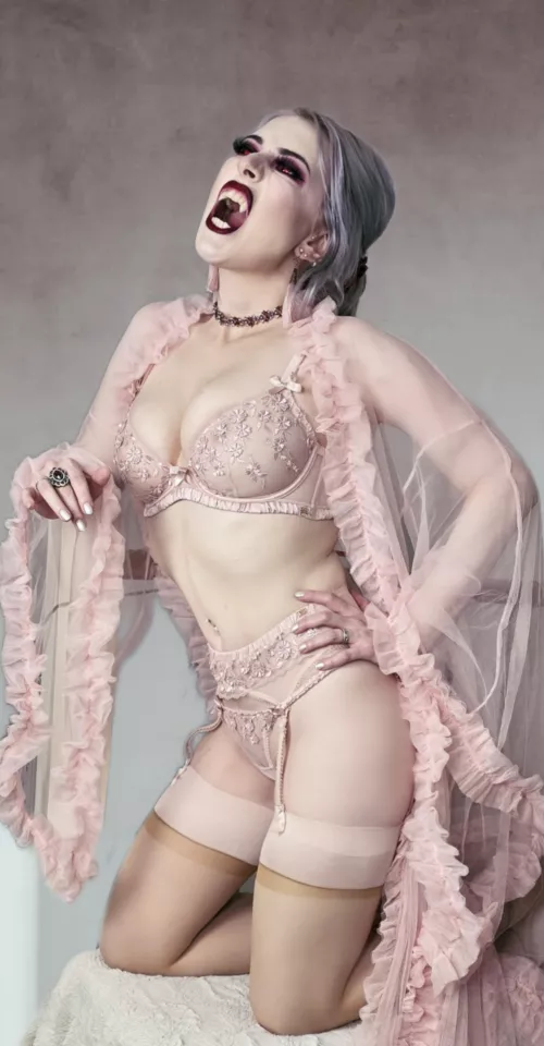 Vampires wear pink, too! (Self)