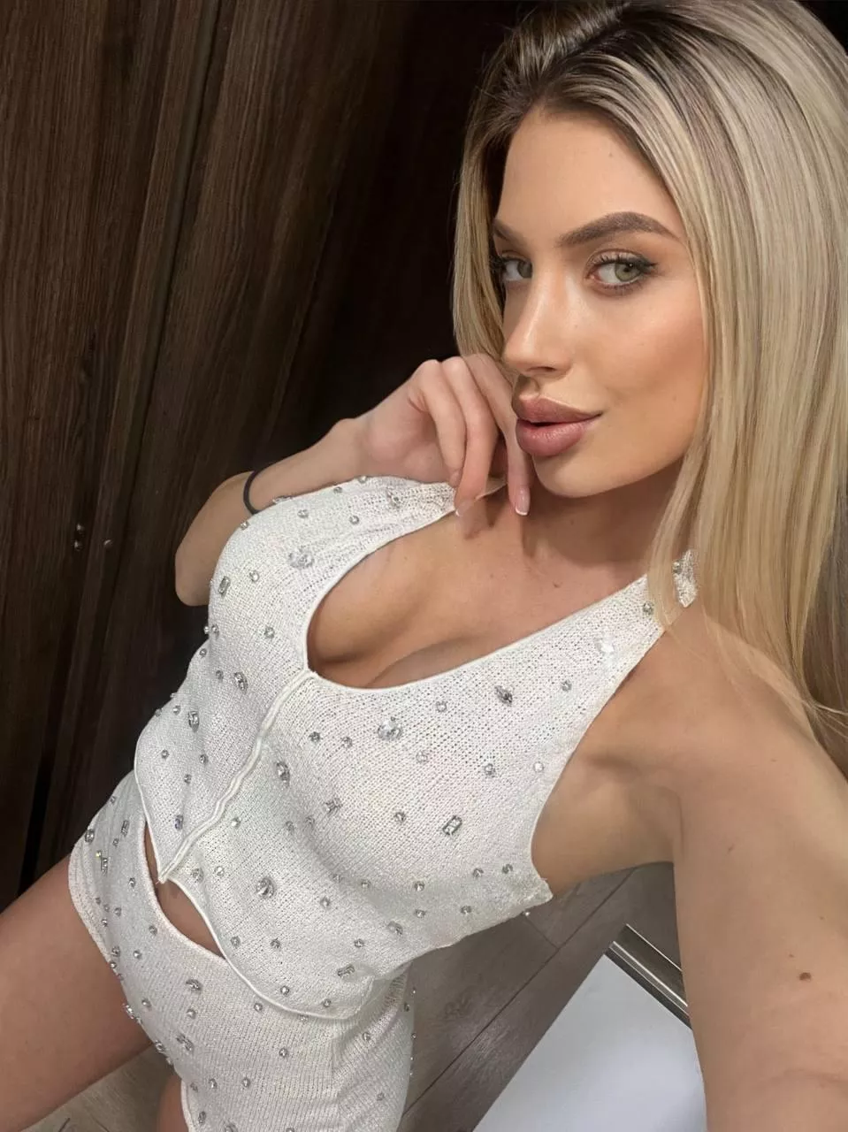 Who wants a handful?