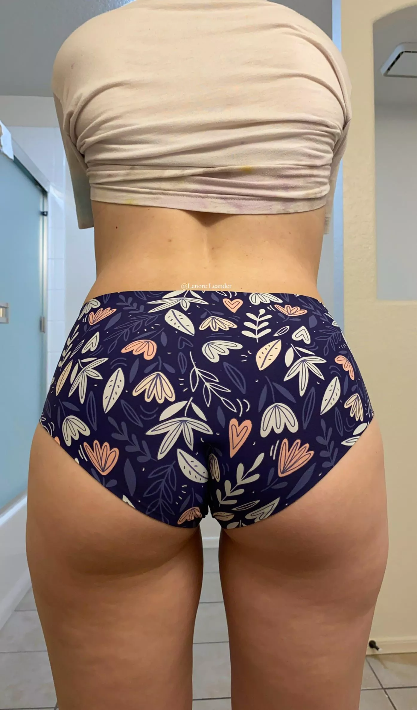 Wide load comin thru