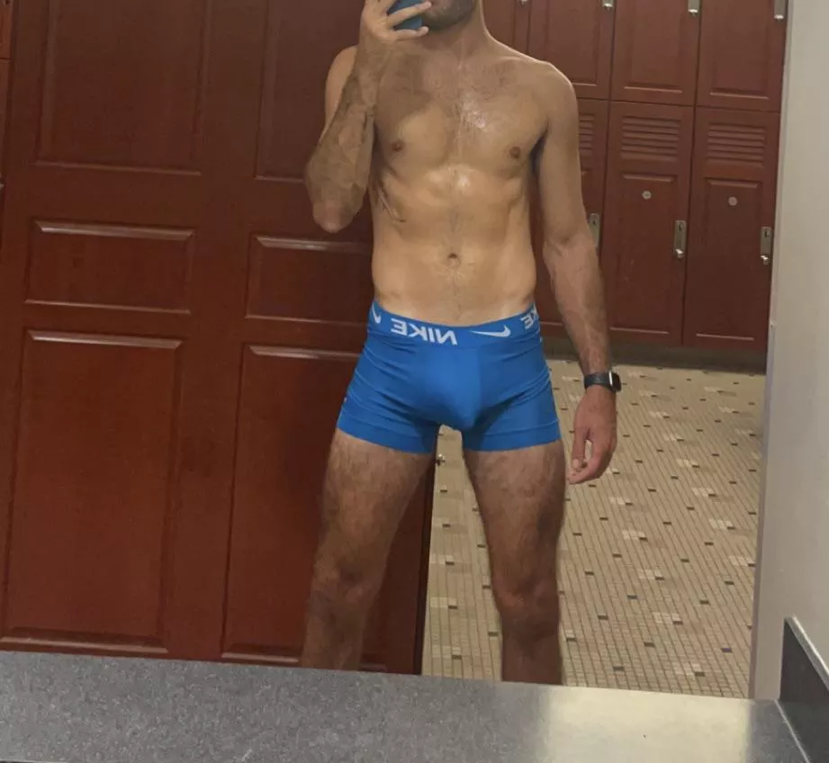 Would you notice my bulge?