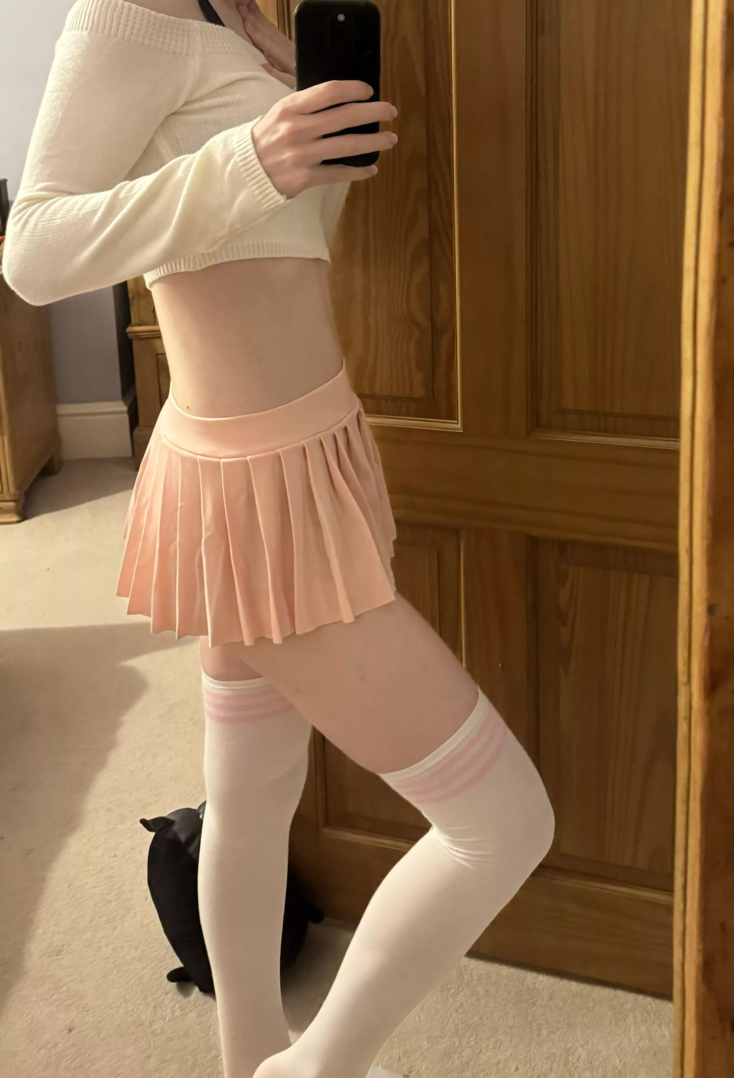 I heard people like this skirt :3