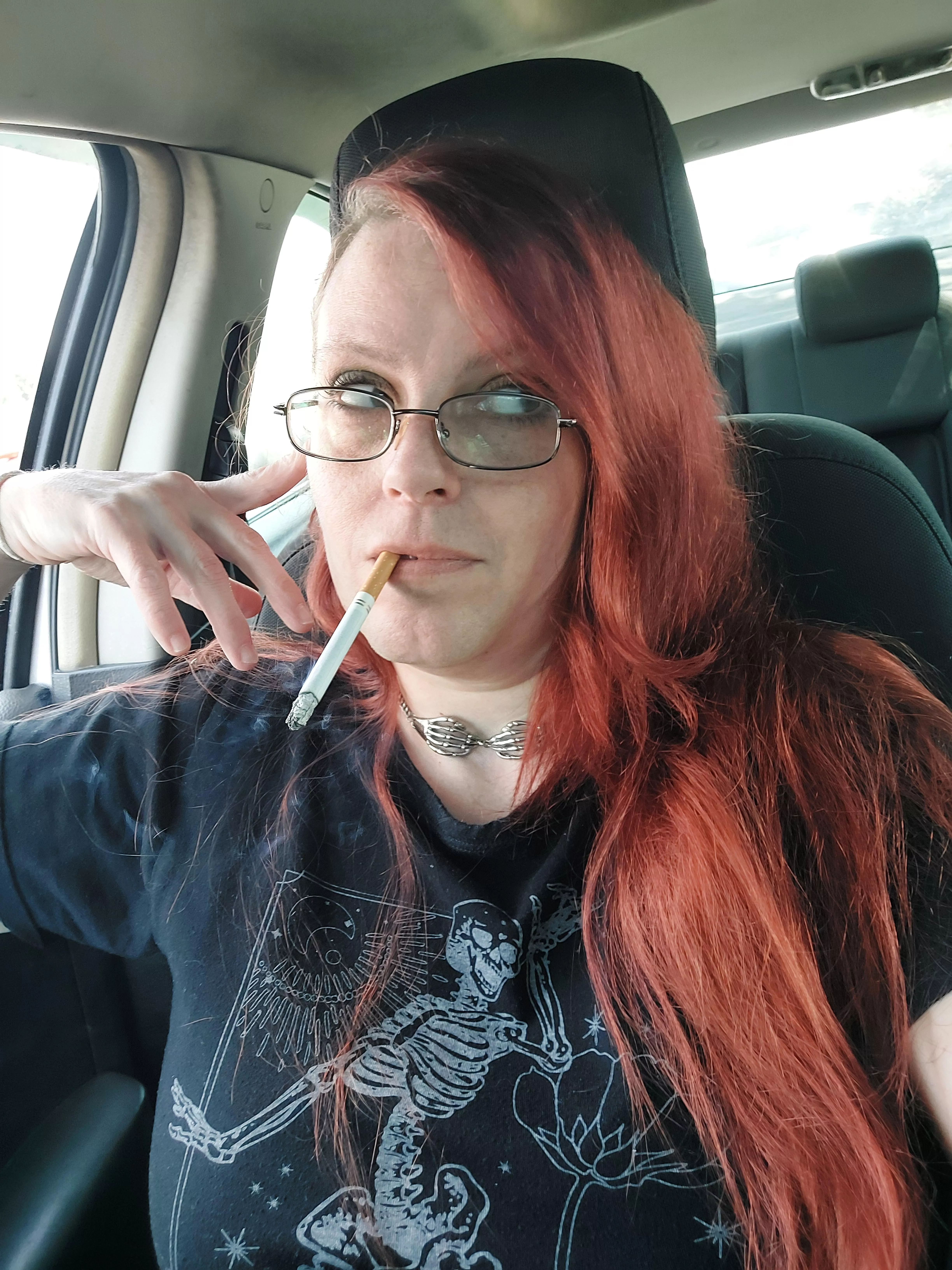 It's giving bitch vibes lol