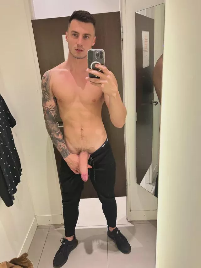 oops it came out alone...