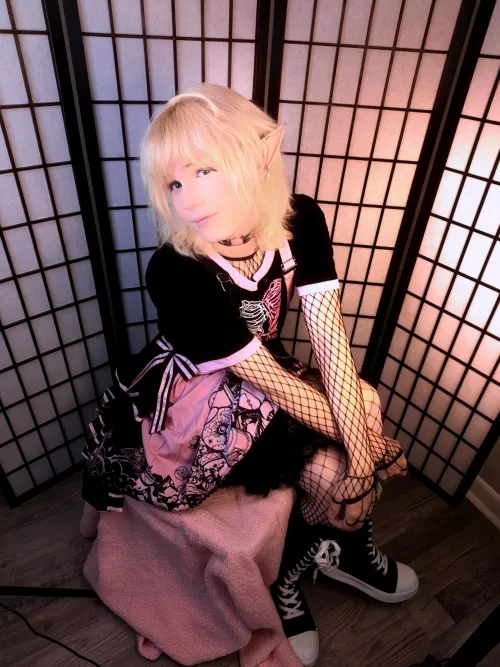 Titles are awkward. I did a thing?😖💕