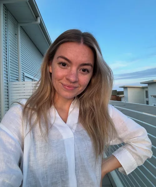 Wifey insecure without makeup. What do you think? 