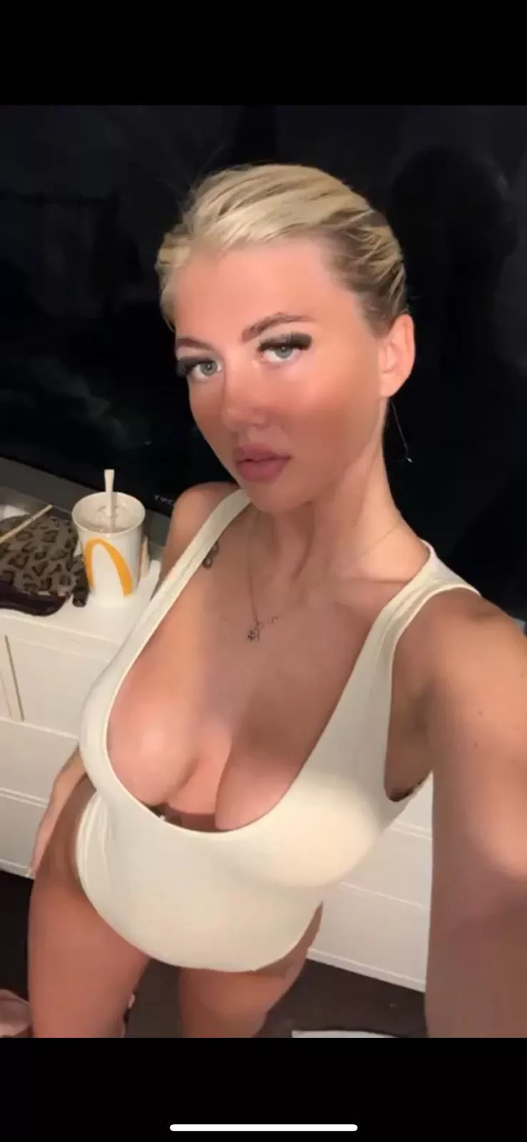 would love to feel you deep in me 