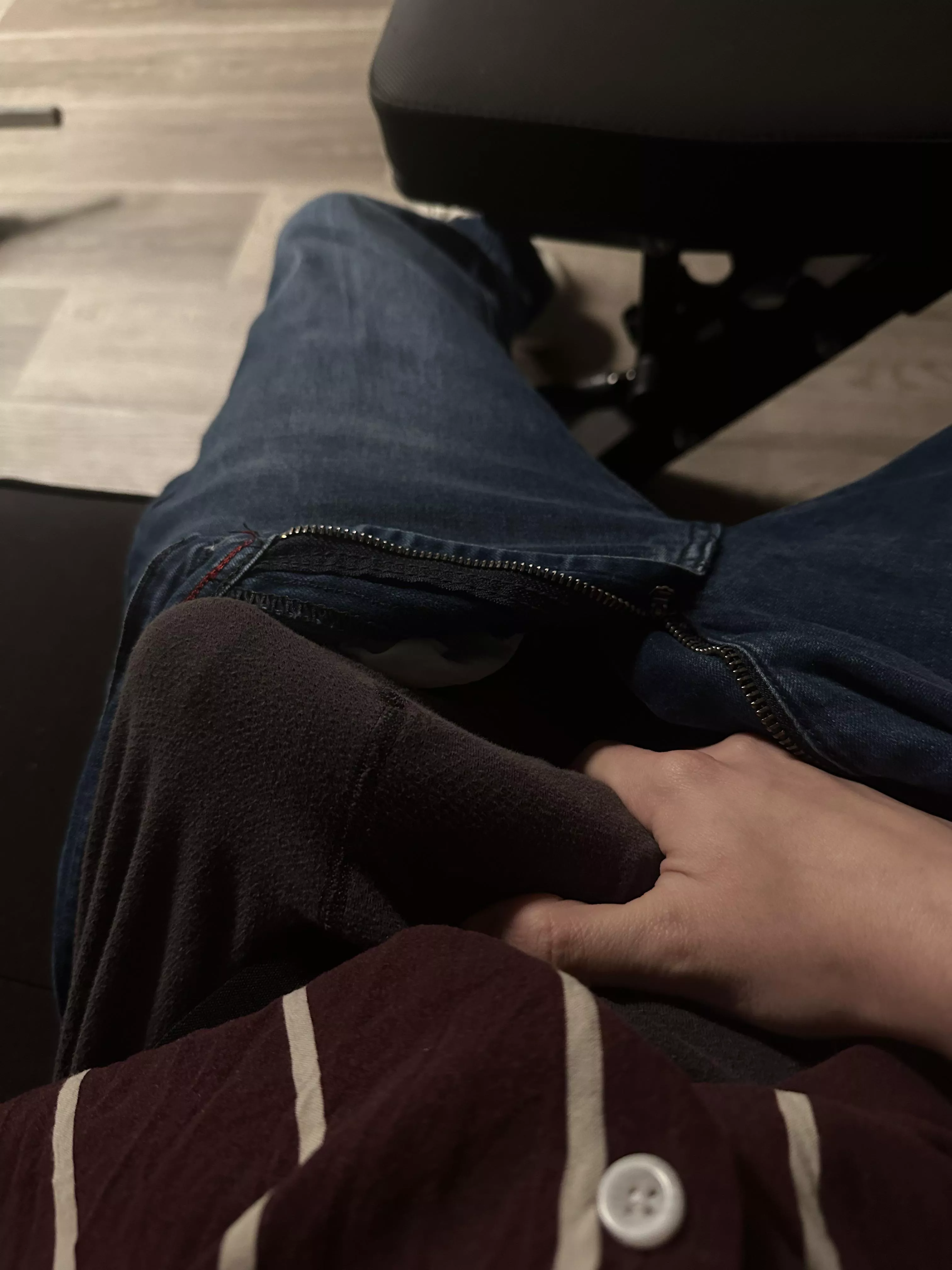 26M Thinking of my last hookup gets me hard as fuck