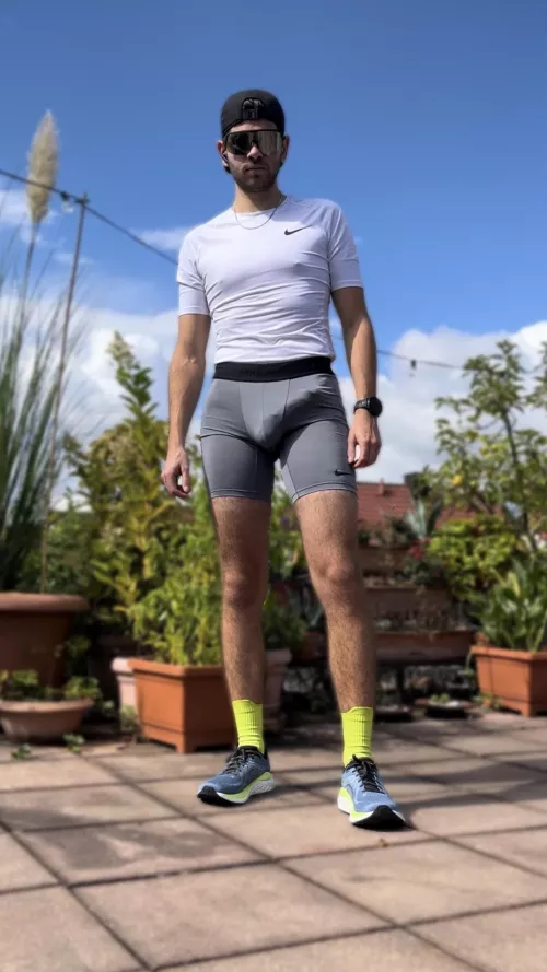 Am I the only one getting hard from running?