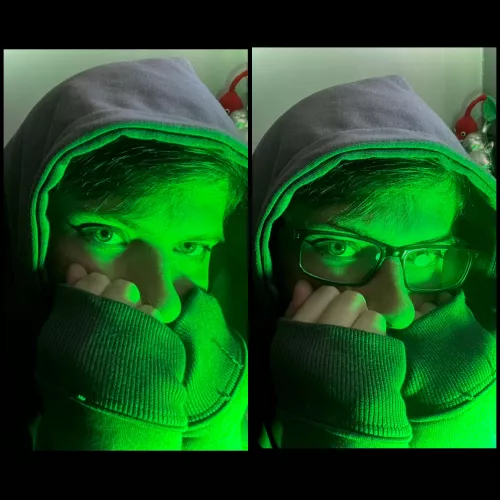 Glasses or no glasses? Can’t decide 