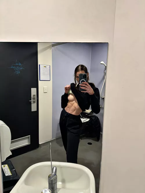 little gym bathroom flash to brighten your day