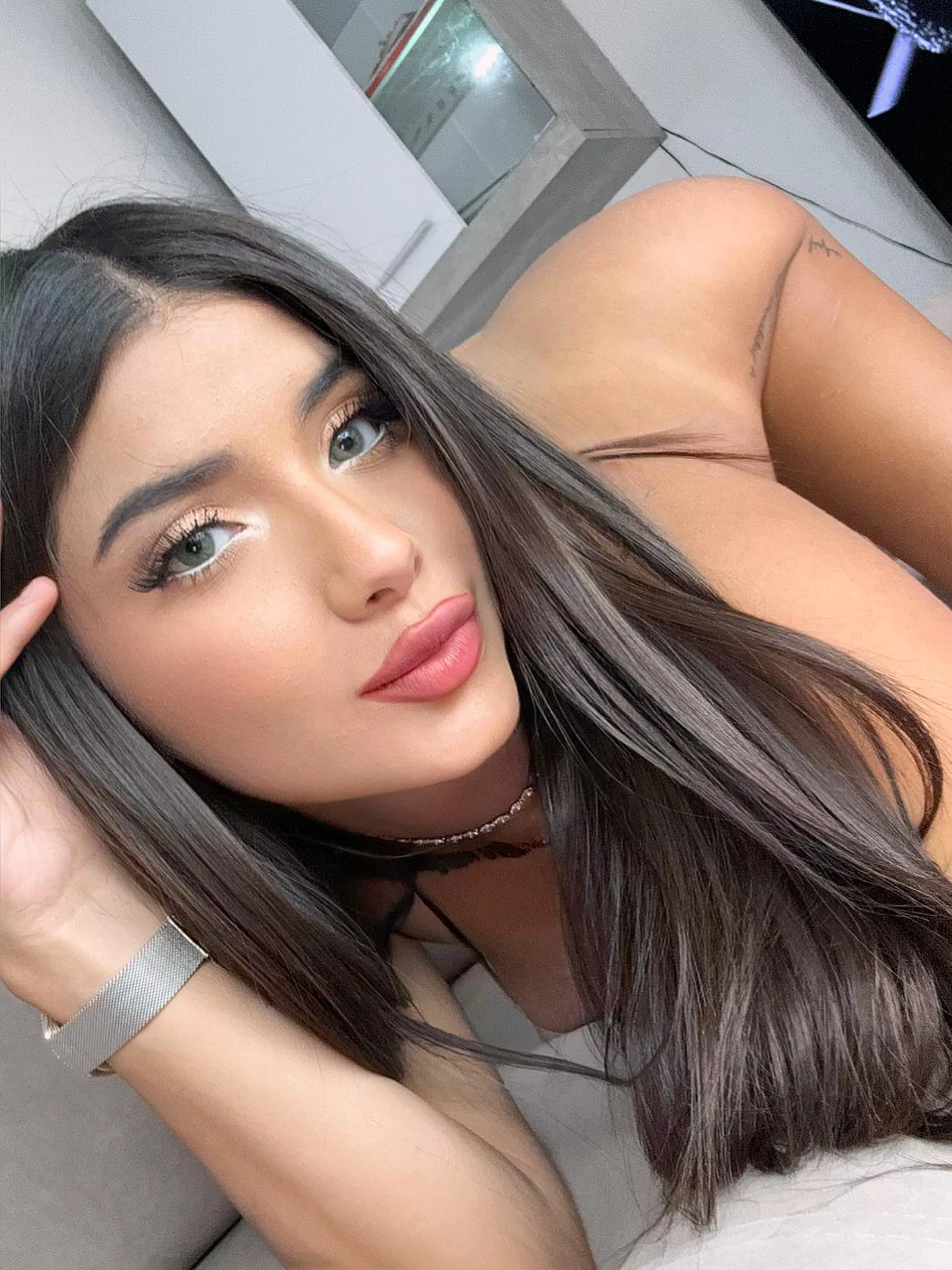 My fav pose for Netflix