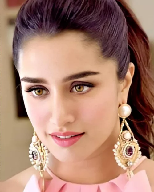 Shraddha Kapoor