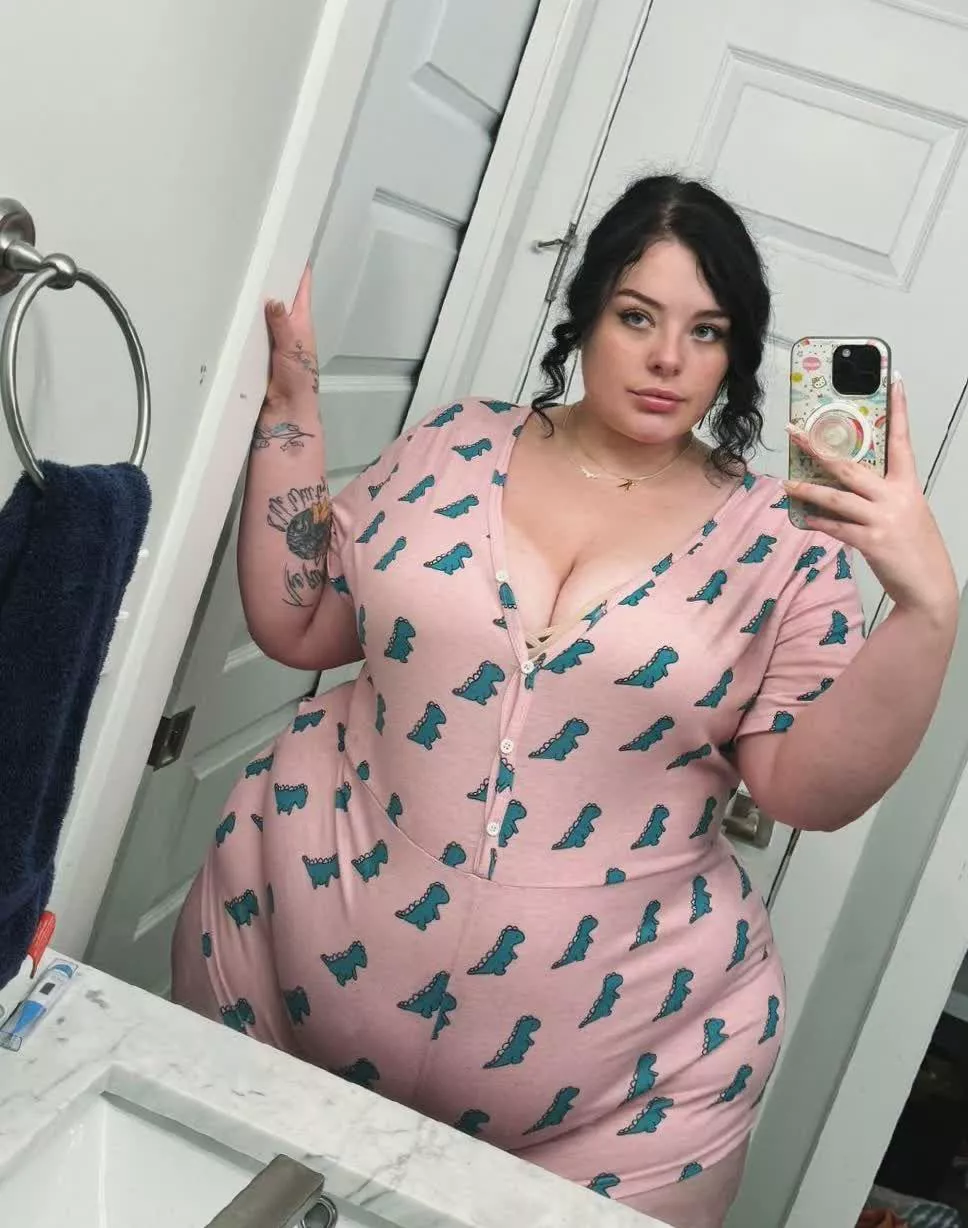 SSBBW in a onsie is cute right?
