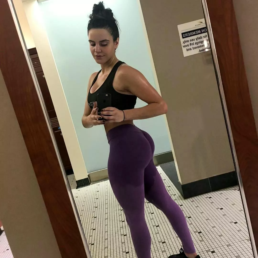 Working up a sweat. 💜