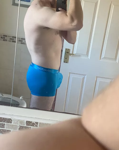 (25) morning bulge 