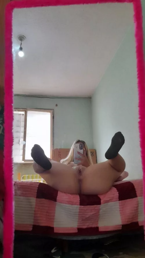 [F]  Wide open for you .. :3