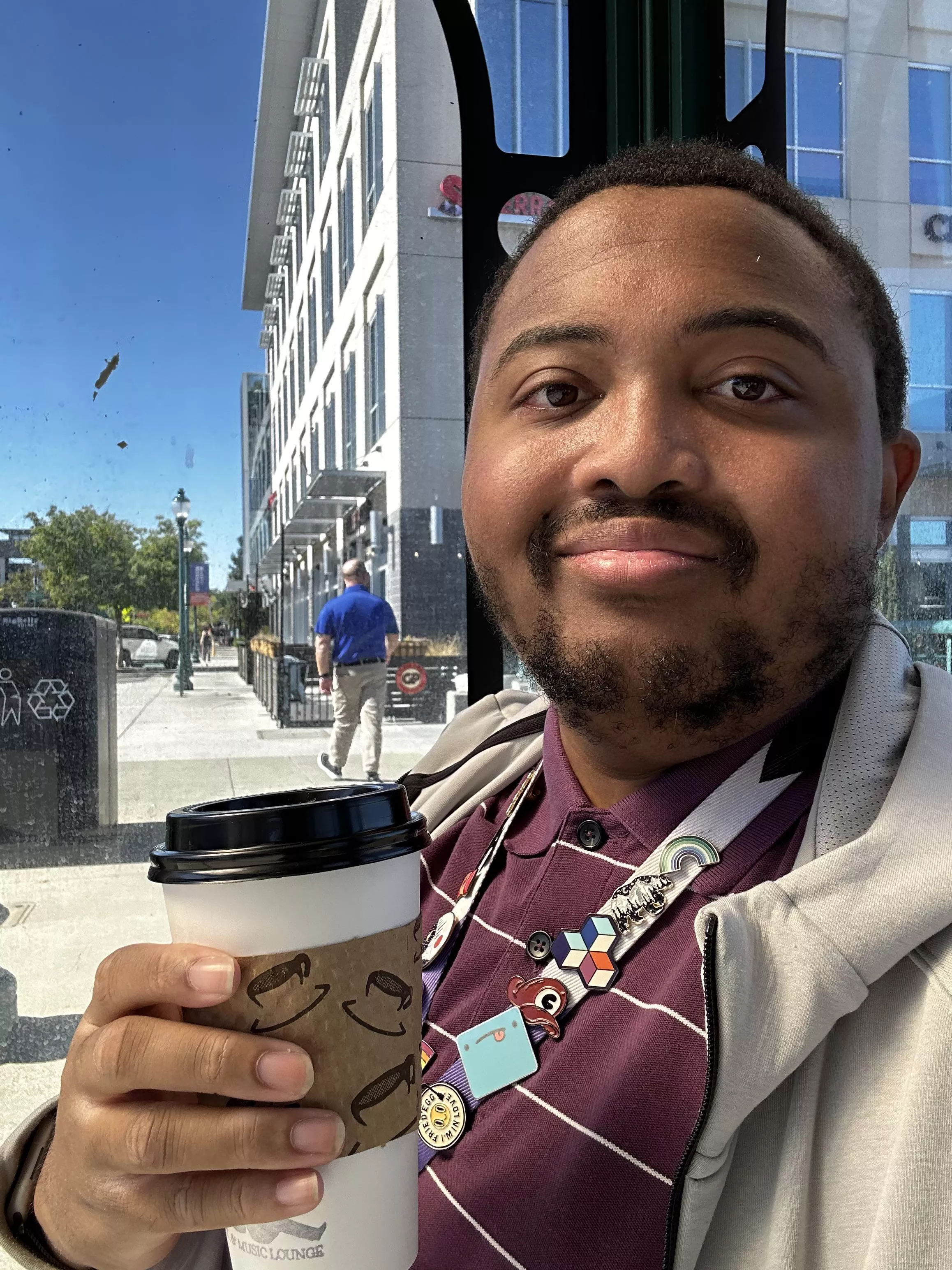 Good afternoon gaymers, been running around all day and now I’m tired 😅