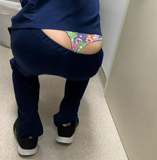  Had an embarrassing slip that day in front of a guy that i like >< and now he has been teasing me and treating me like a girl.. is that a good sign that he likes me? 