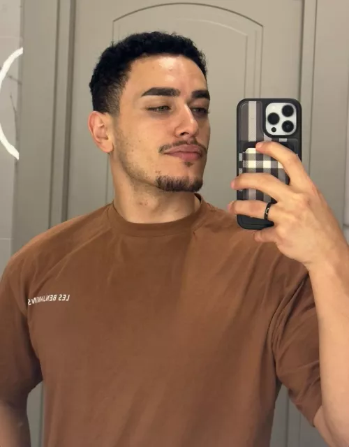 Hey boys! What games are y’all playing?