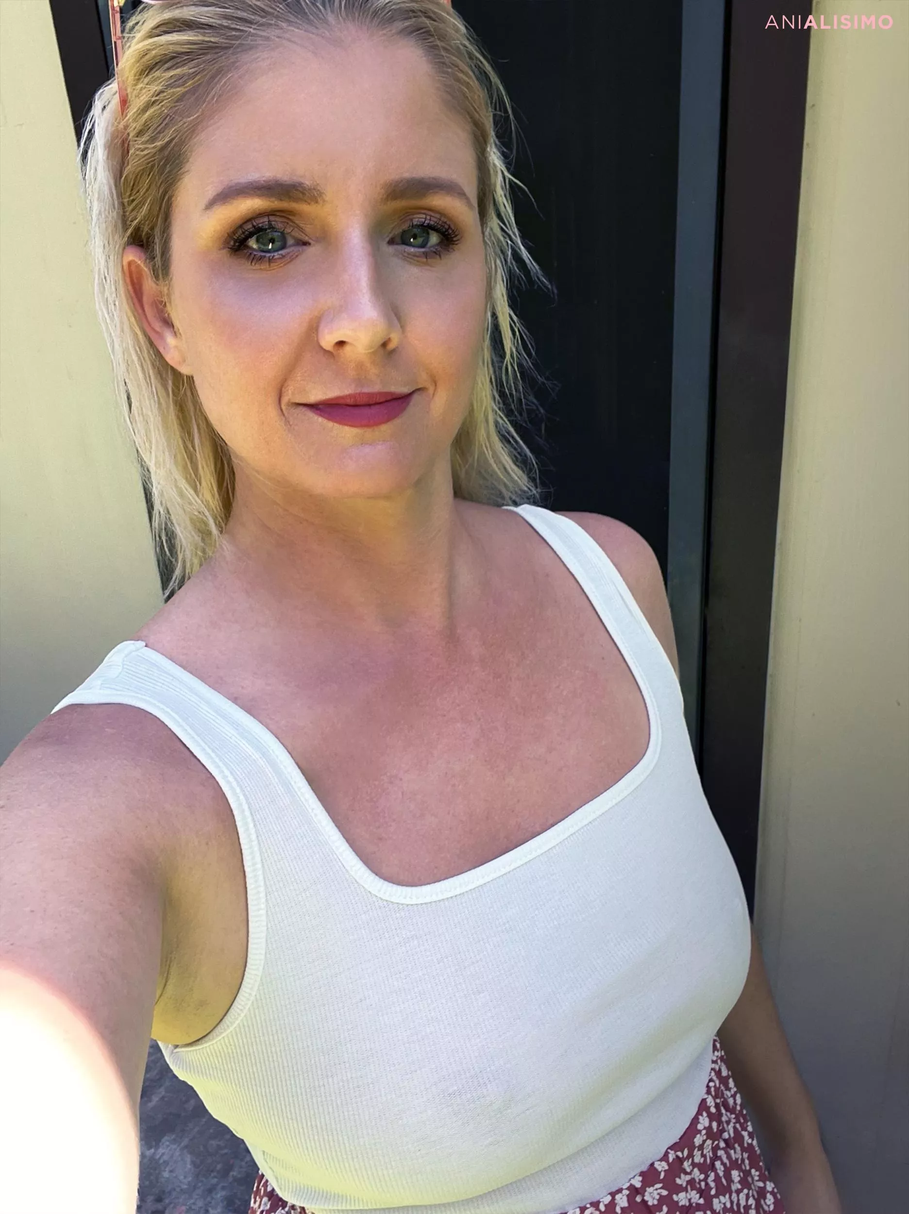 My husband doesn't like when I won't wear a bra - I don't care