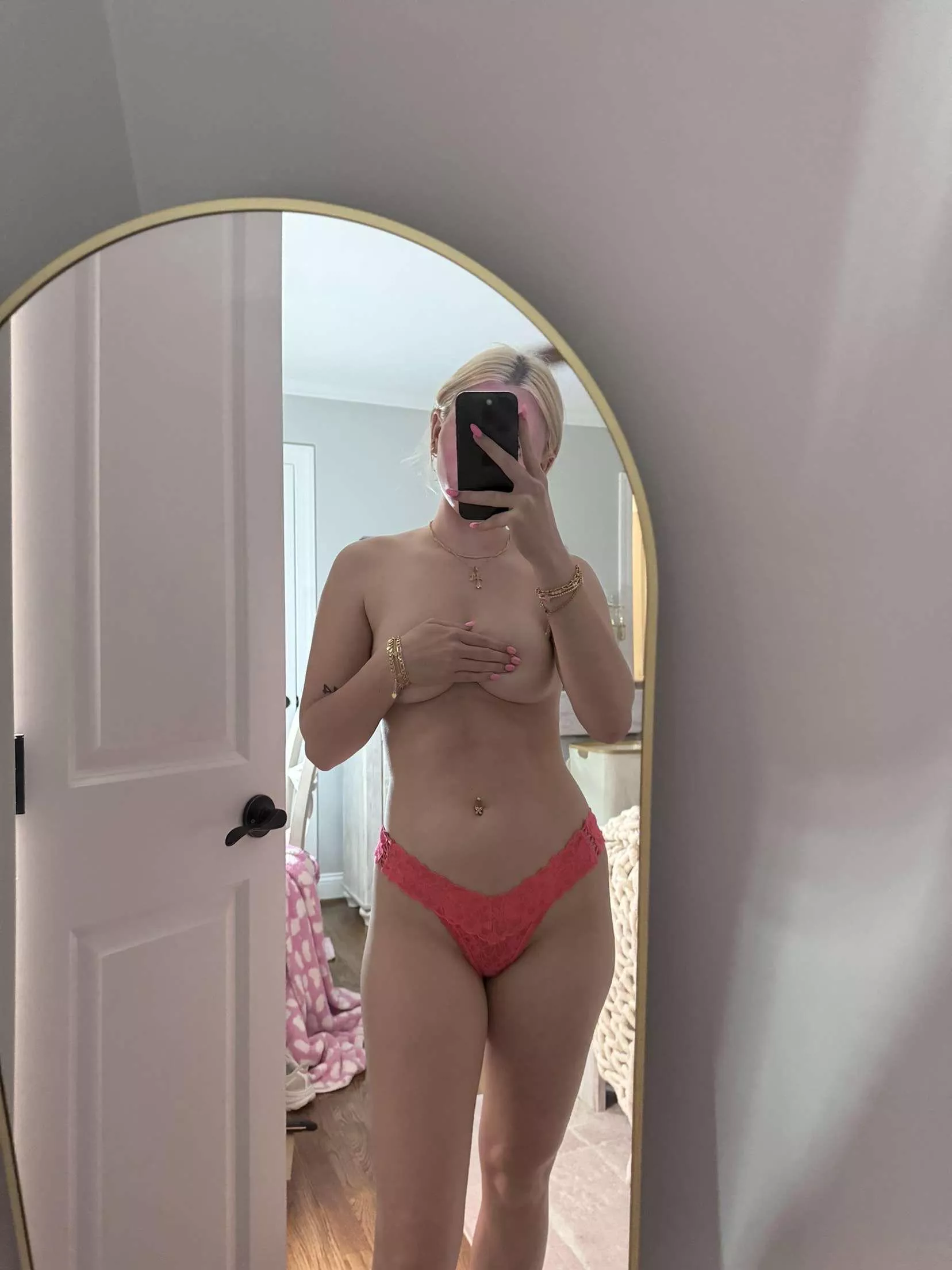 pinkkkk (@rosietaylor) [onlyfans]