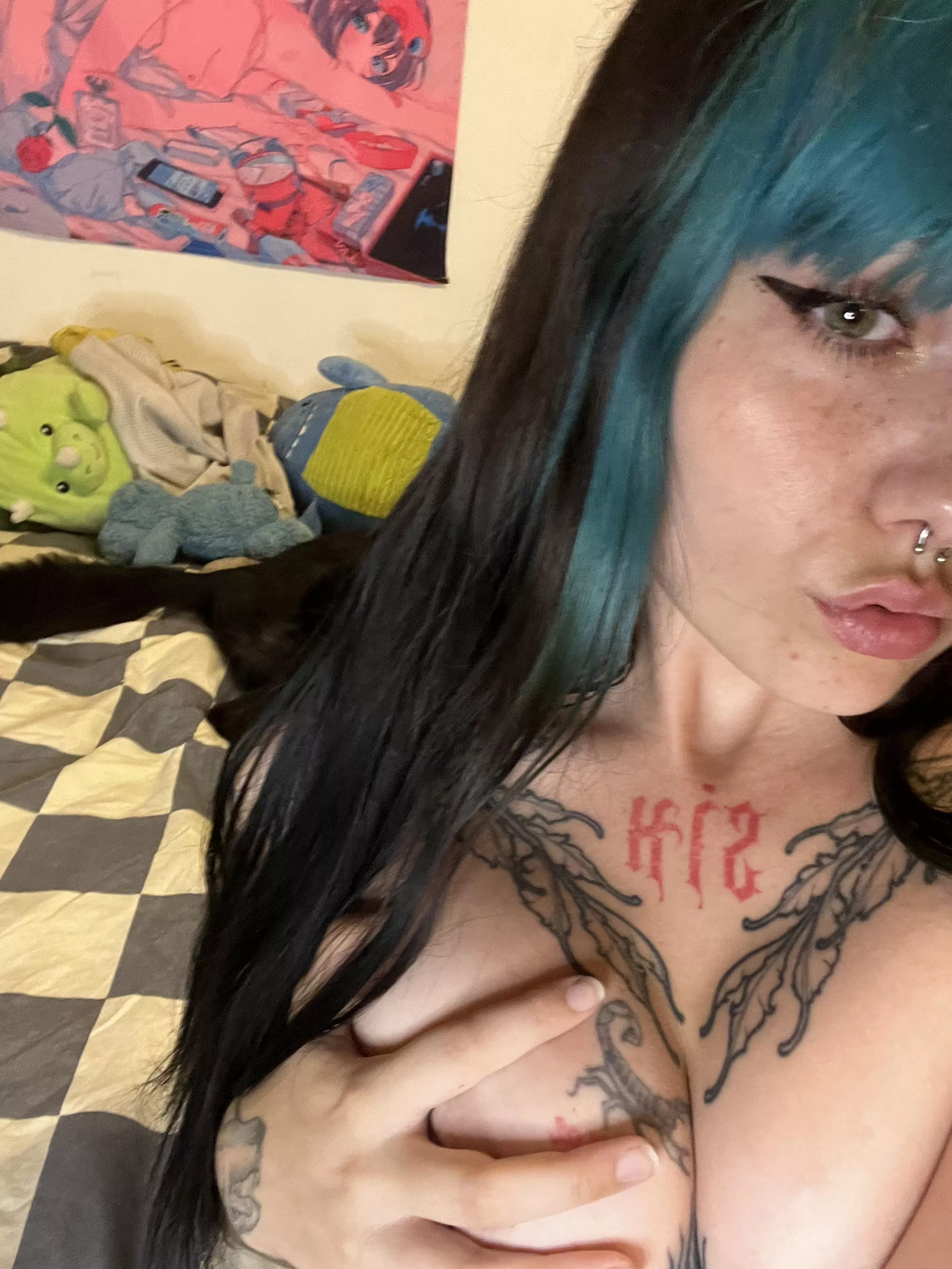 Please excuse me, I'm embarrassed to reveal my secrets to you