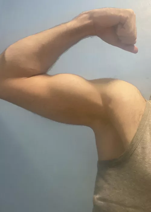 Thinking about growing my hair out again