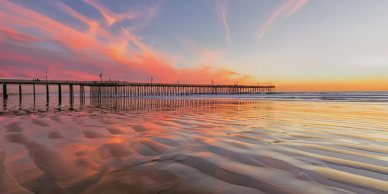 try to go here to enjoy the long board walk