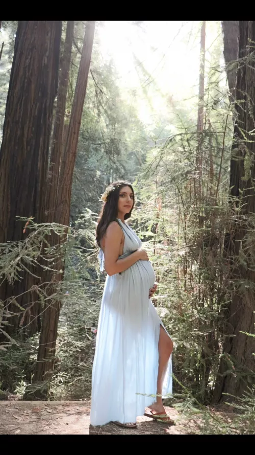 want to see what I look like without the clothes? 