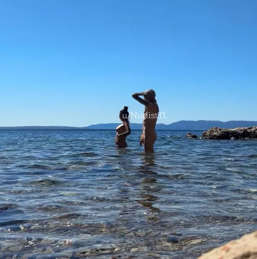 We had a good time at the beach. 