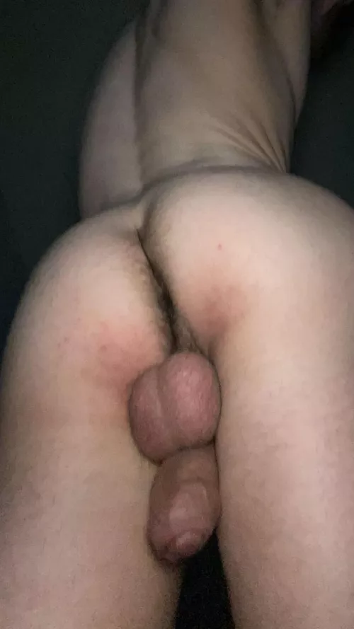 Would you spread me 😳