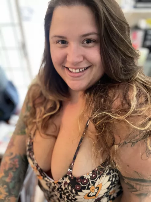  you can only get curvy proportions like this from a BBW!
