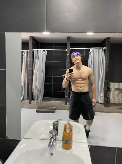 🥵🥵🥵 you want to see what happened in the gym??