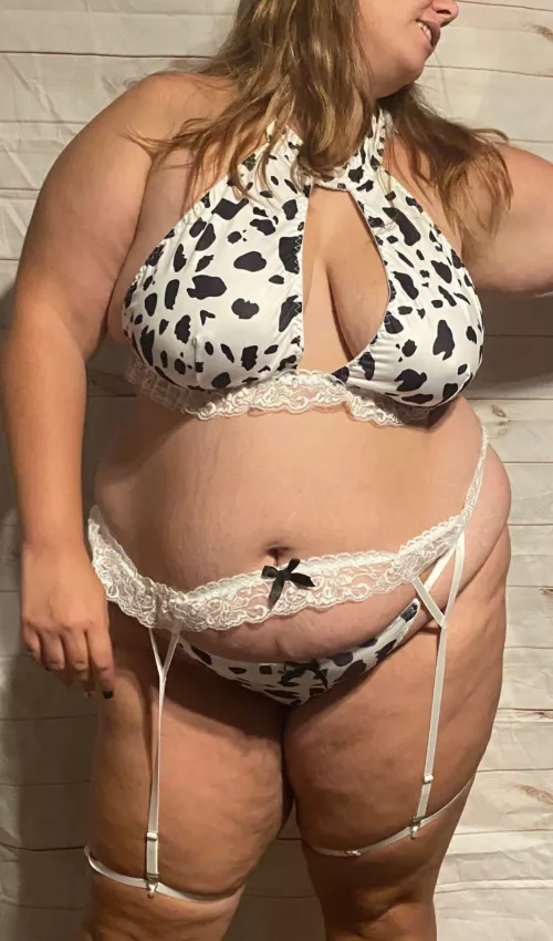 5'3, 240 lbs, am I your type?