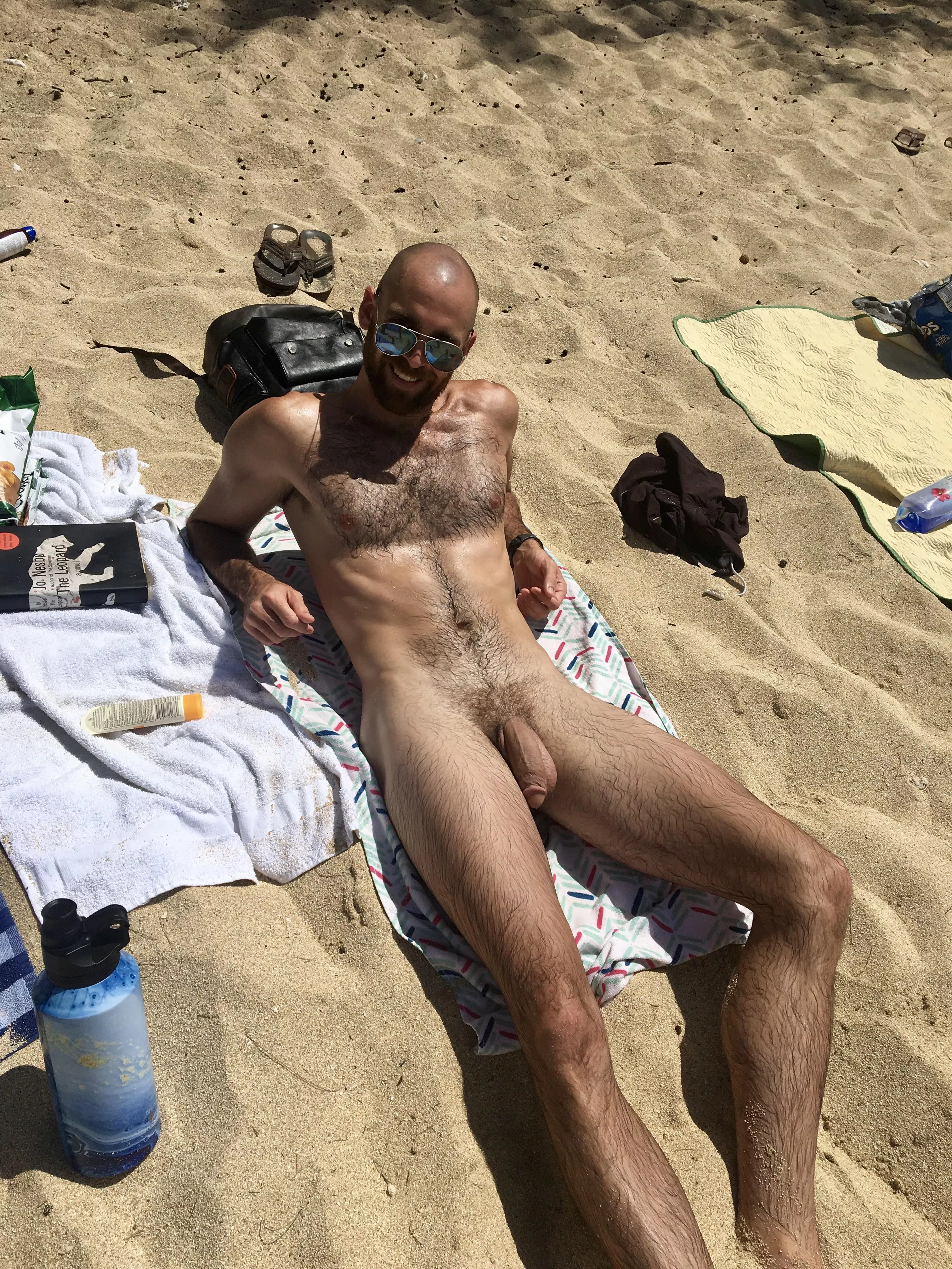 Can you help me put on some sunscreen?