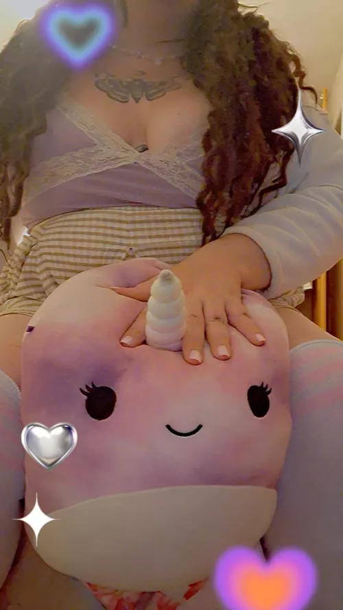 Don't call them squishmellows for nothing 💓 cute outfit for daddy tonight 😘 with my favourite plushie 🌙