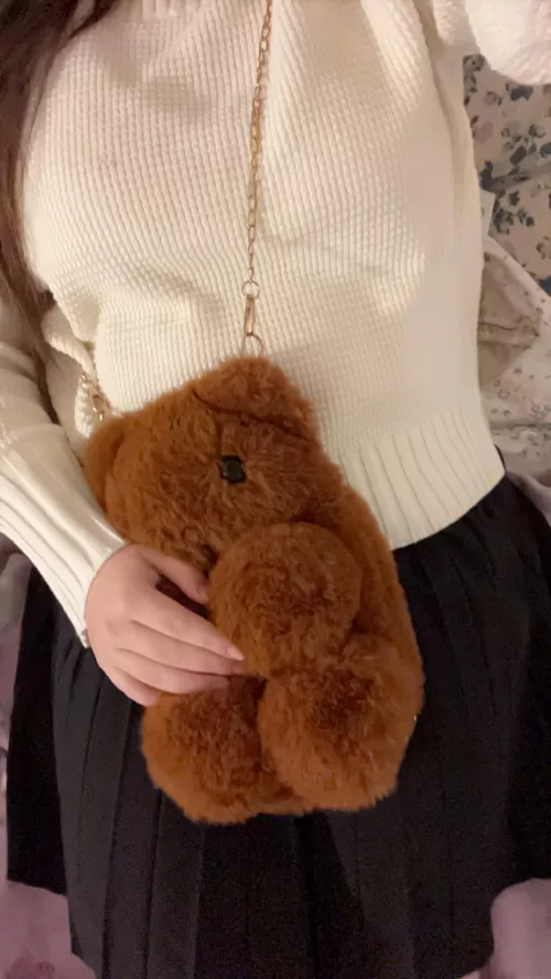 I love this outfit so muchhh because I get to carry around a teddy!