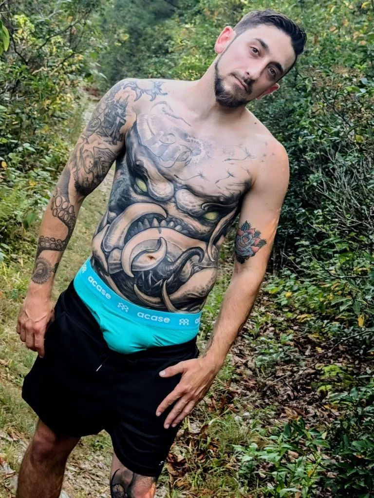 In the woods you worship me