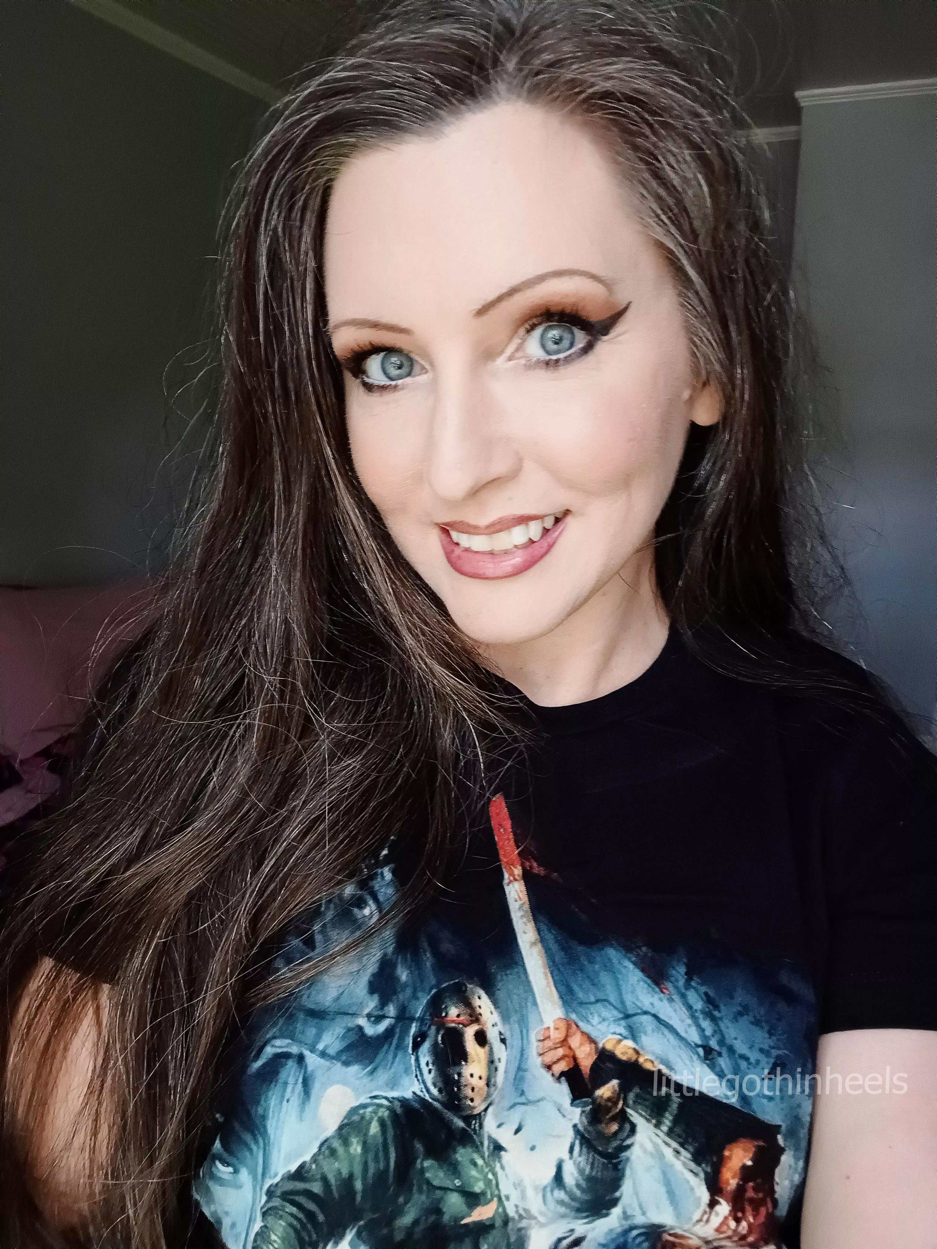 Smile back if you love 80s horror 