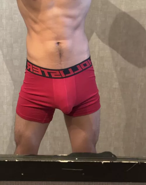 19 this big ass meat needs to be released 😫