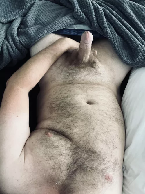 (40) both my hands are busy, how can you help me